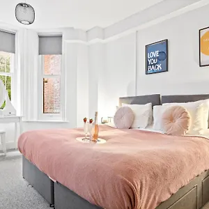 https://urban-living-flat-2.bournemouth-hotels.org